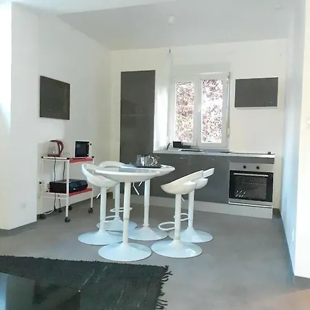 With One Bedroom In With Wifi *