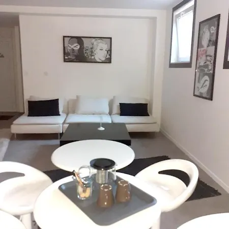 With One Bedroom In With Wifi * Schiltigheim